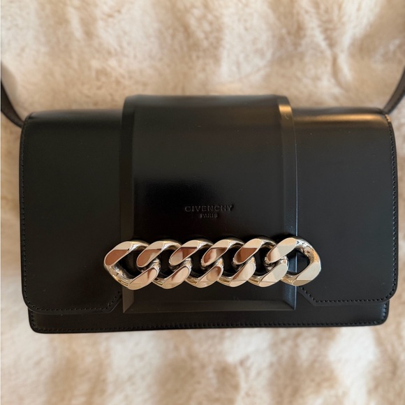 Givenchy Leather Chain Link Bag - Picture 9 of 14